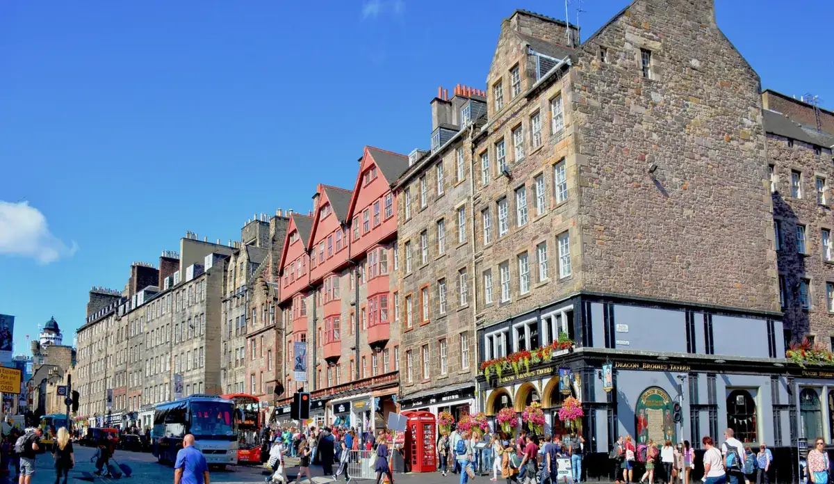Le case storiche del Royal Mile di Edimburgo